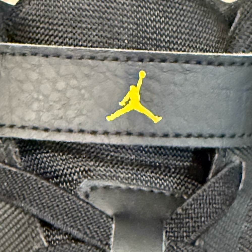 Jordan Stay Loyal 3 kids sneakers - Picture 5 of 9
